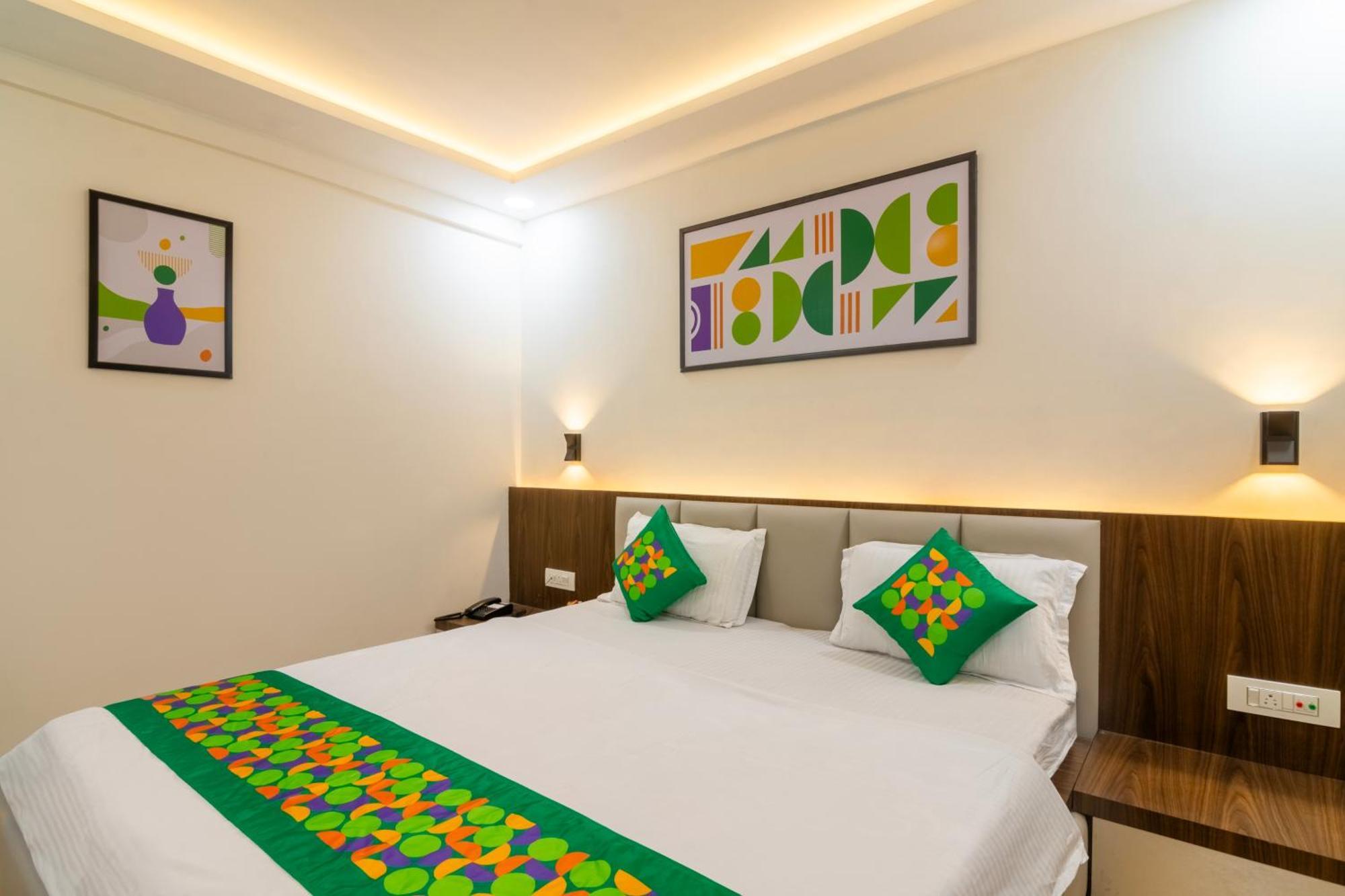 Treebo Petals Banquet & Suites - Calcutta Buitenkant foto